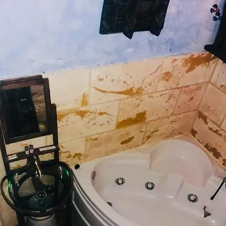 La Antigua Vaqueria * Aguilera